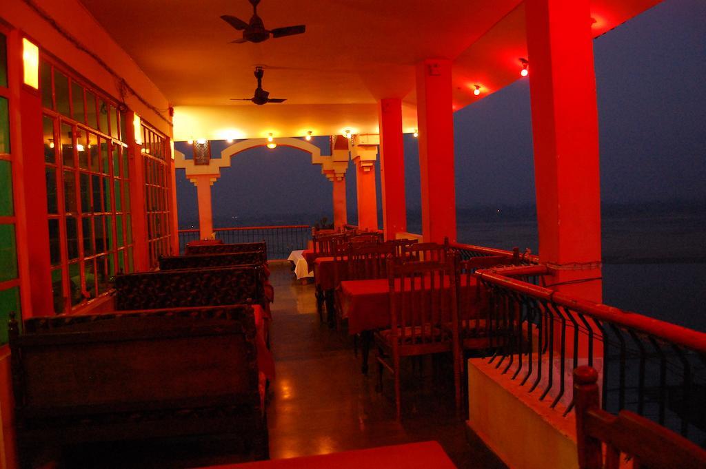 Puja Guest House Βαρανάσι Εξωτερικό φωτογραφία