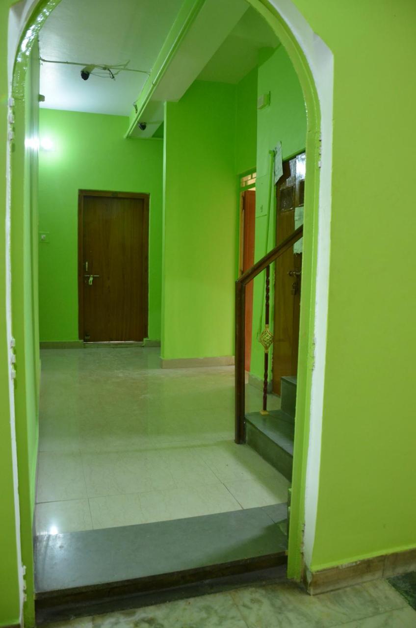 Puja Guest House Βαρανάσι Εξωτερικό φωτογραφία